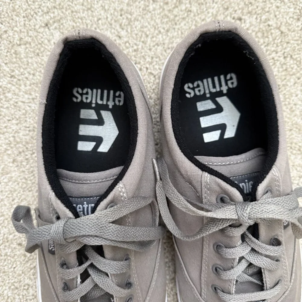 Gray Etnies - Picture 2 of 7